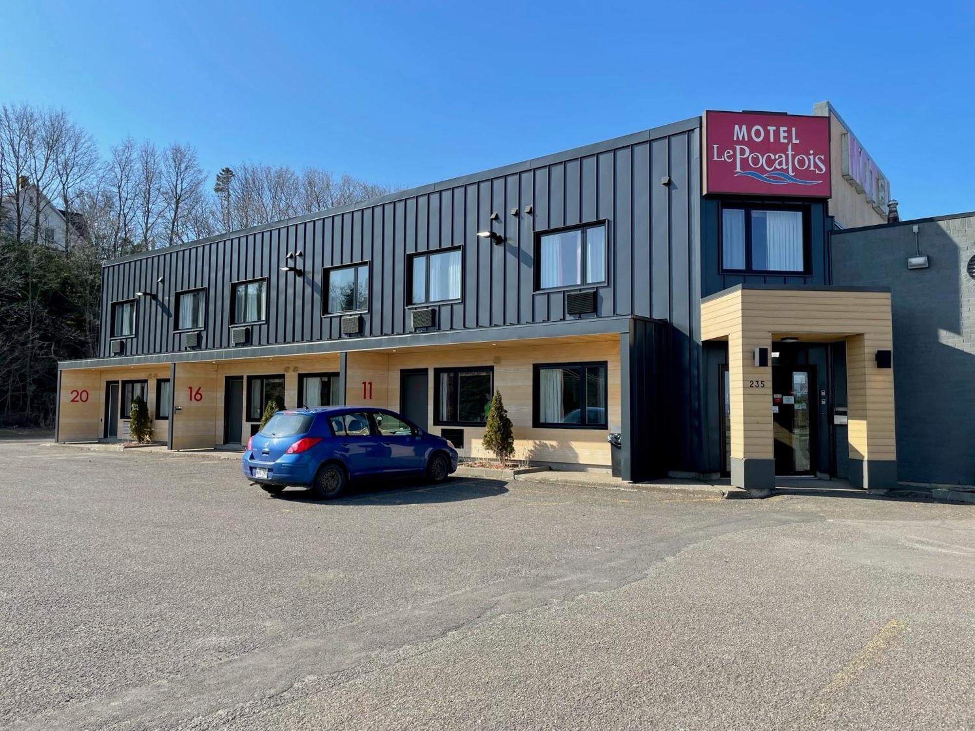 Motel Le Pocatois La Pocatiere Eksteriør billede